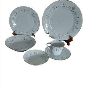 𝅺noritake COURTNEY 6520 MADE IN JAPAN 5 PIECE SETTING FOR 1